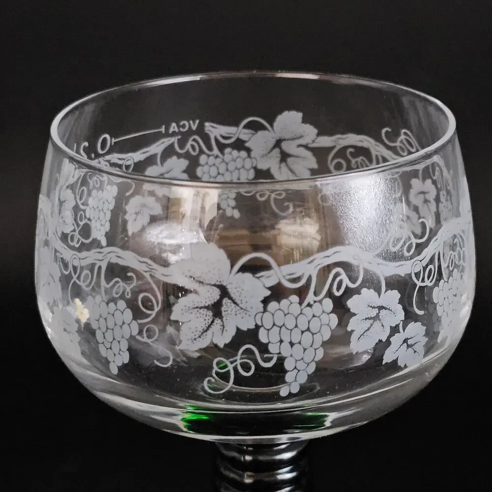 Mid Century Luminarc Etched Grape Roemer Wine Glass Set
